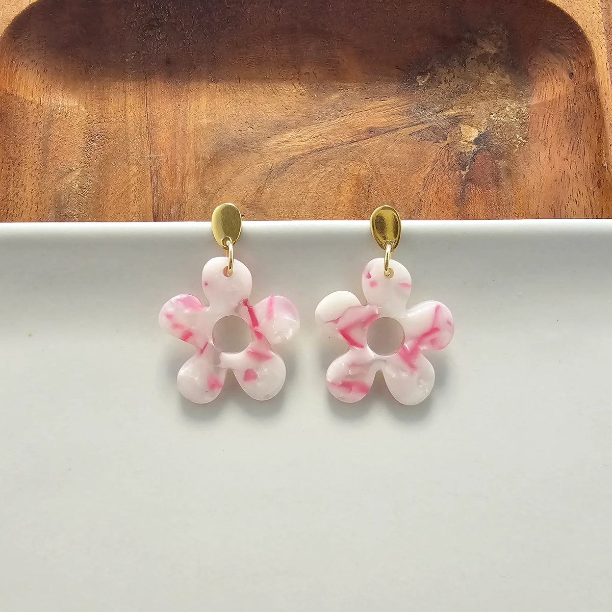 Daisy Earrings - Cherry Blossom