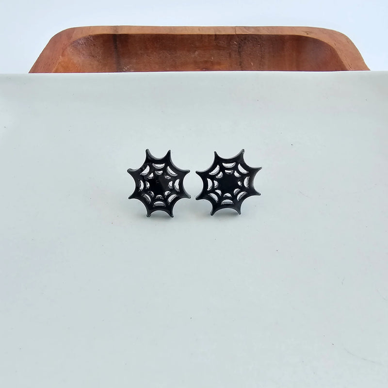 Spider Web Studs